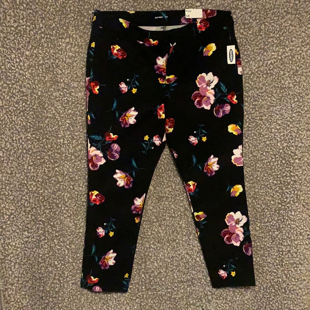 Old Navy pixie ankle jeans